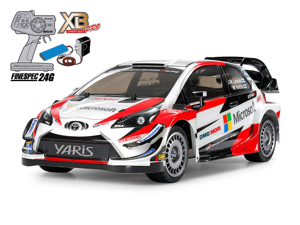 1/10RC XB トヨタ ガズー レーシング WRT/ヤリス WRC（TT-02シャーシ）を右前から撮った写真